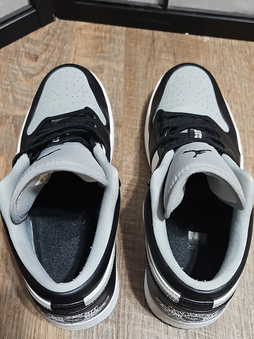Jordan Low Top Sneakers Black and Gray Size 10